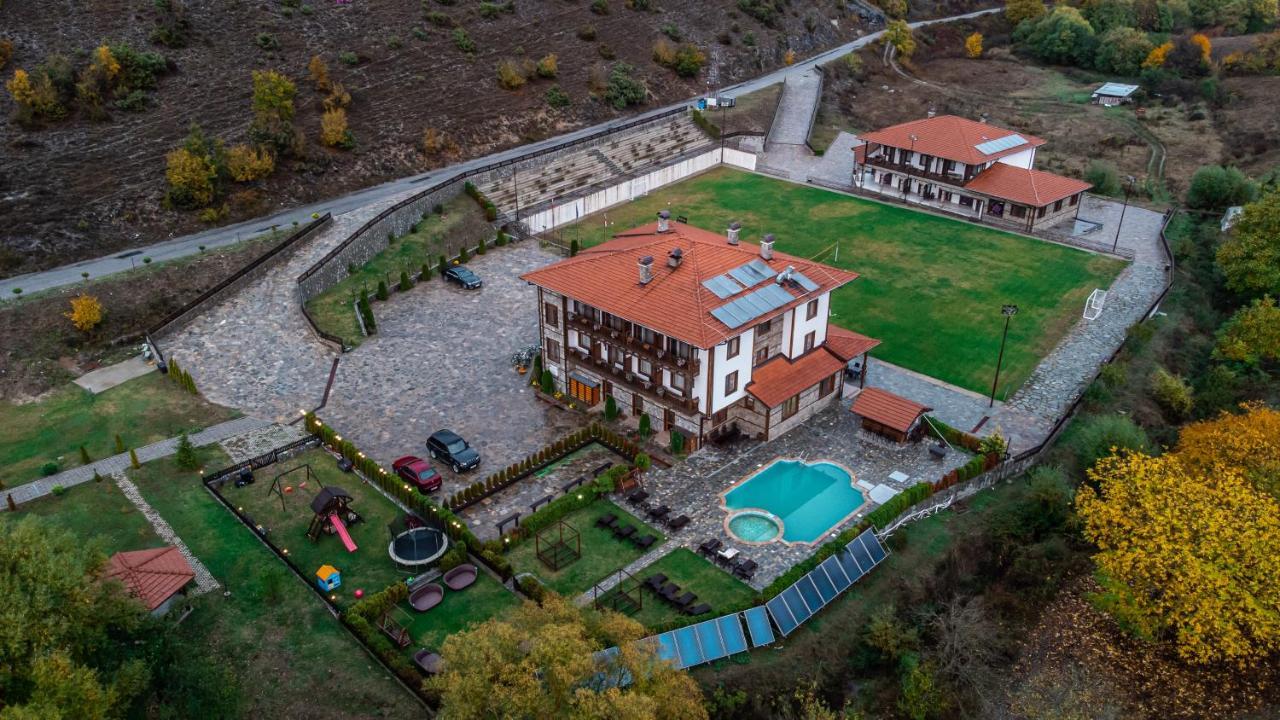 Mentor Resort Gaytaninovo Eksteriør bilde